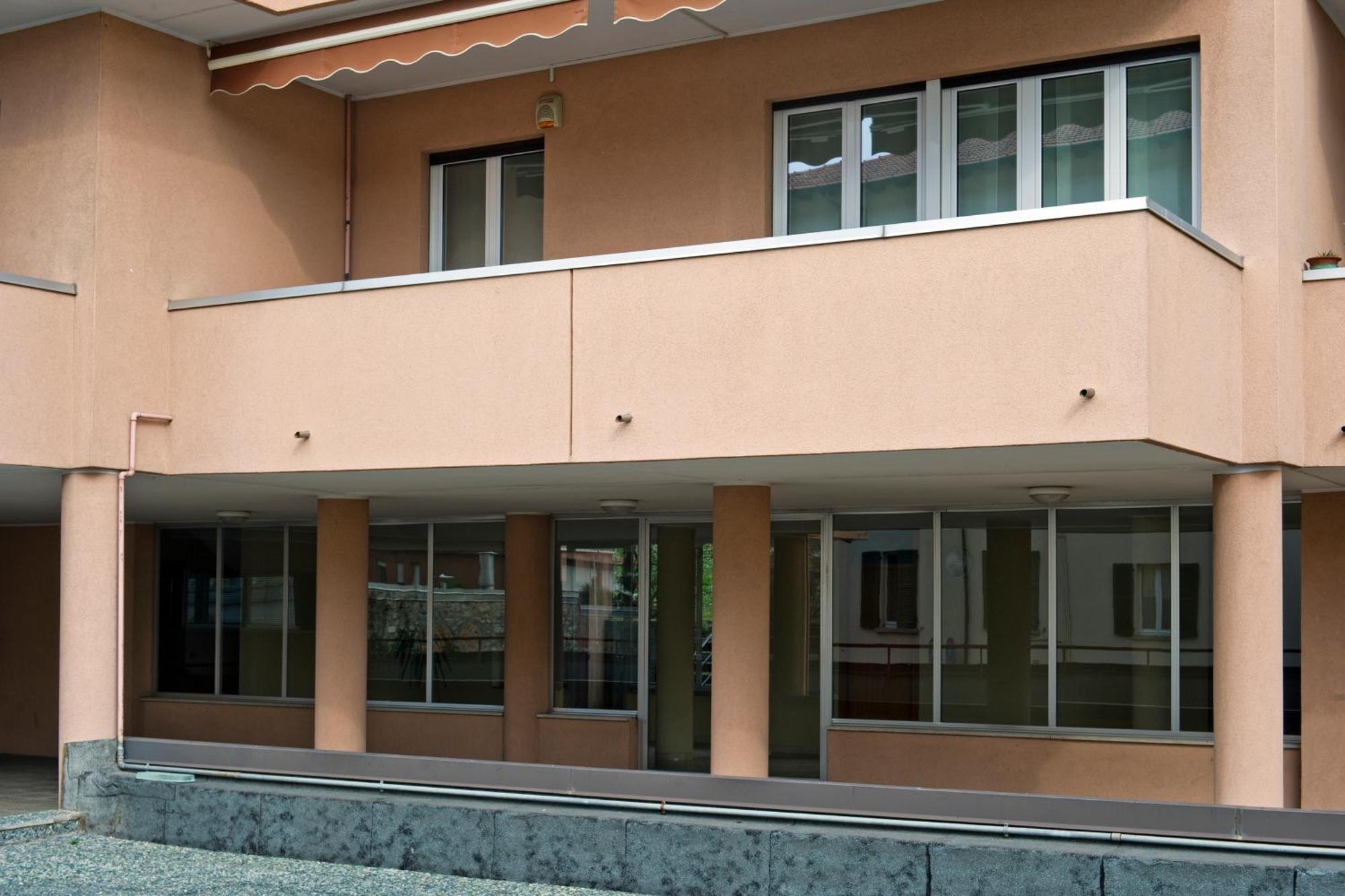 Sky View Apartment Como Exterior foto